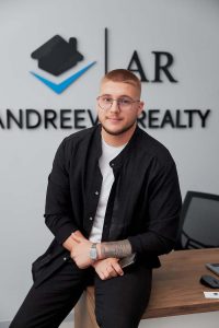 manager photo